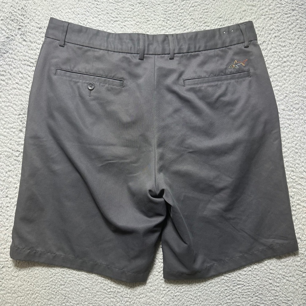 Greg Norman Tasso Elba Mens 36 Gray Golf Shorts Shark Logo Performance Polyester - Picture 2 of 9